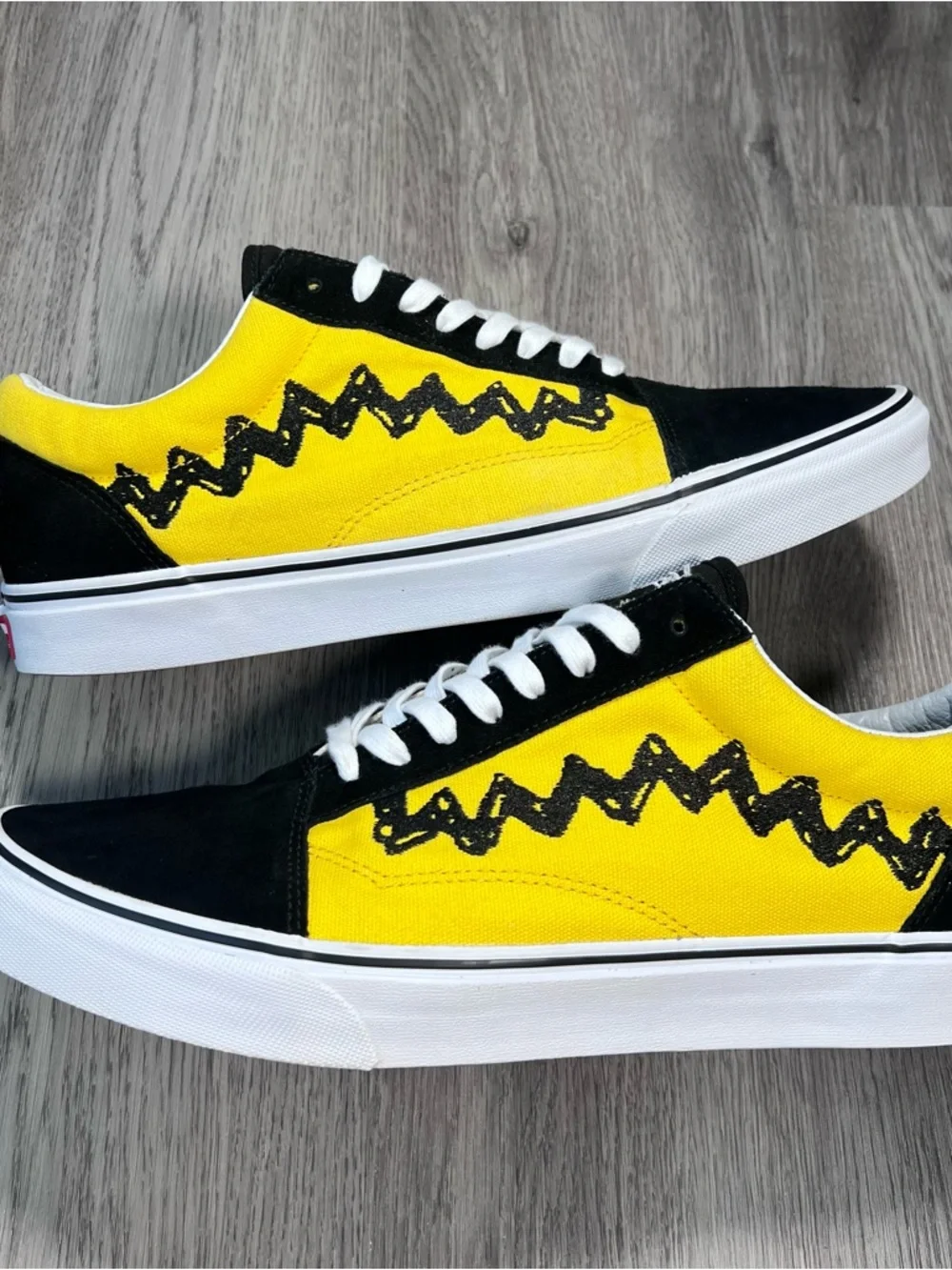 Vans x Peanuts Old Skool Charlie Brown Limited Edition Shoes Mens 13 Good Grief - Picture 2 of 9